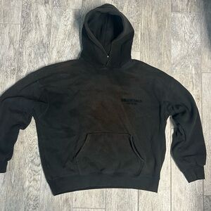 Essentials Black Sweatshirt Classic Pullover